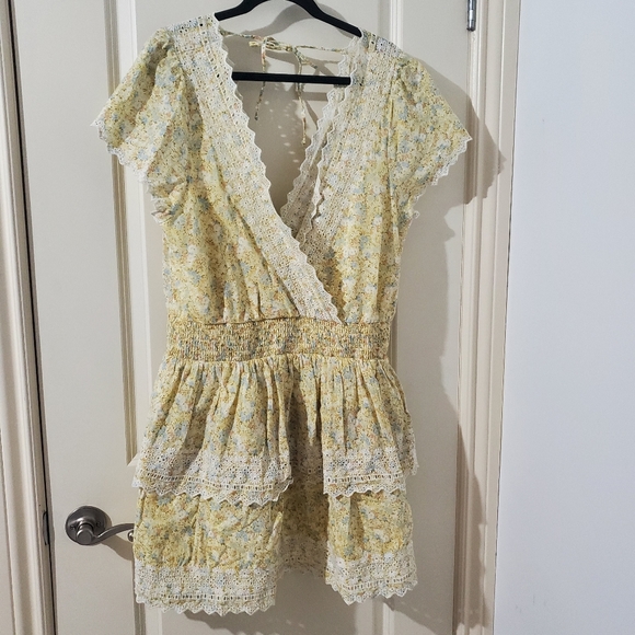 American Eagle Yellow Floral "Garden Party" Tiered Wrap Dress - Picture 4 of 8